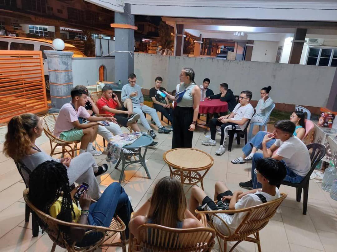 Greenleaf Angsana Homestay เจอรันทุต ภายนอก รูปภาพ