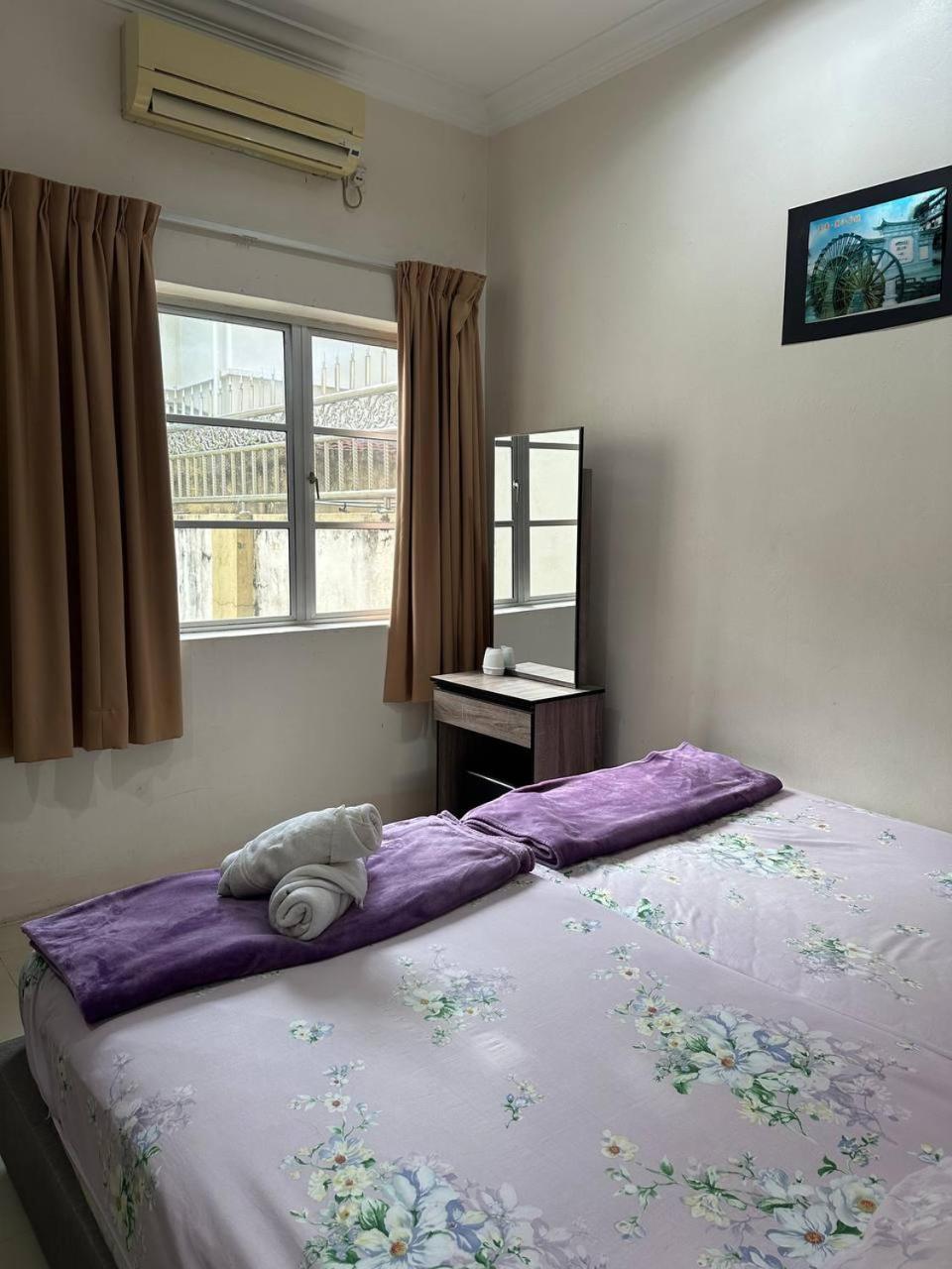 Greenleaf Angsana Homestay เจอรันทุต ภายนอก รูปภาพ