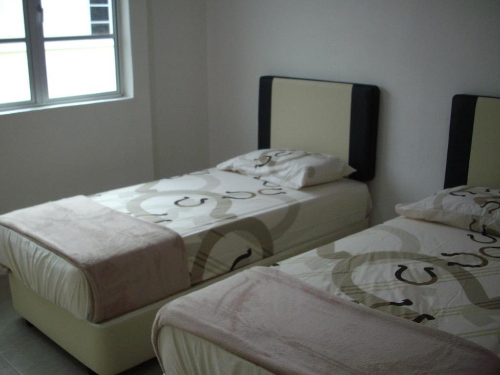 Greenleaf Angsana Homestay เจอรันทุต ภายนอก รูปภาพ